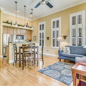 Downtown Dollhouse Holiday home Pensacola